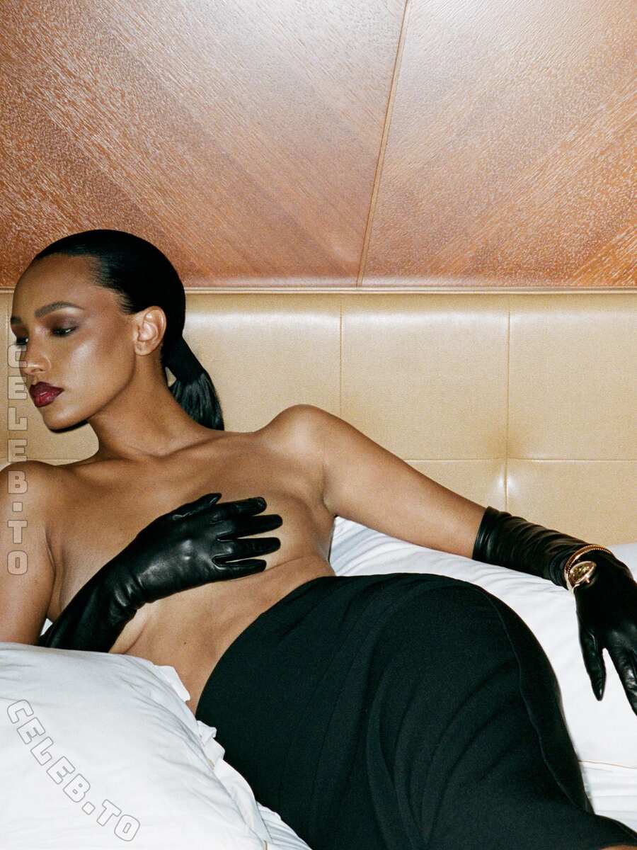 Jasmine Tookes nude photo 2