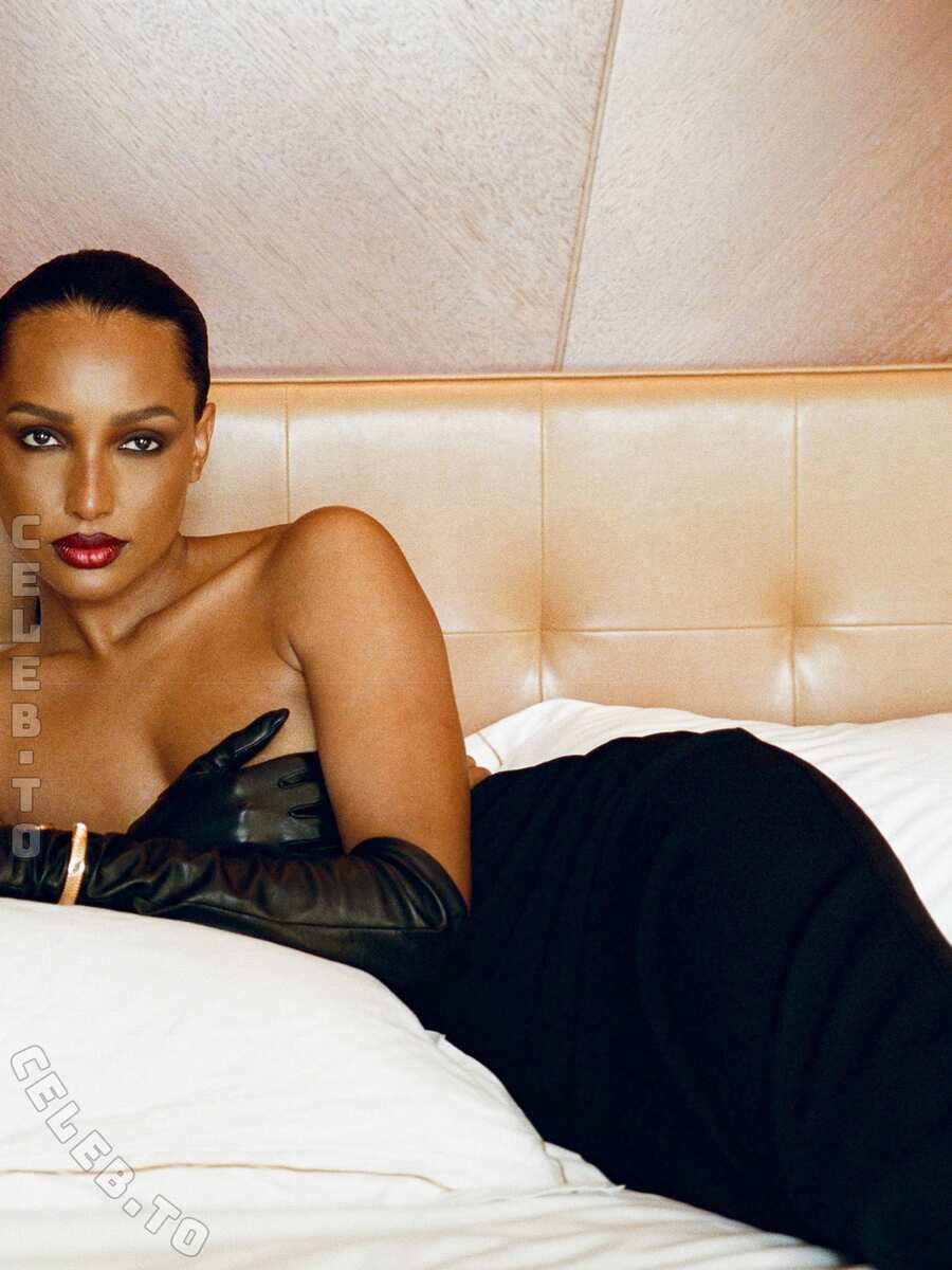 Jasmine Tookes nude photo 9