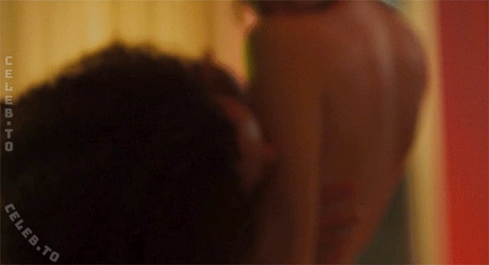 Javicia Leslie nude photo 3