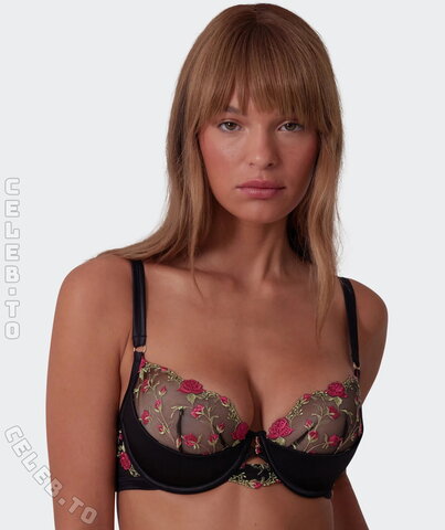 Jayde Pollard nude photo 16