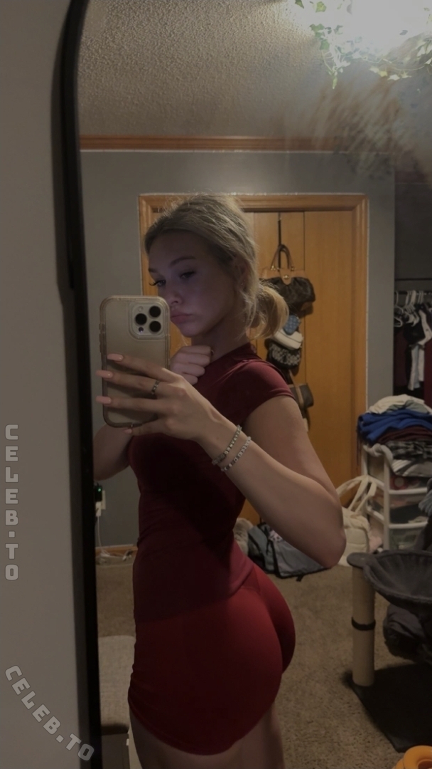 jayden tay nude photo 5