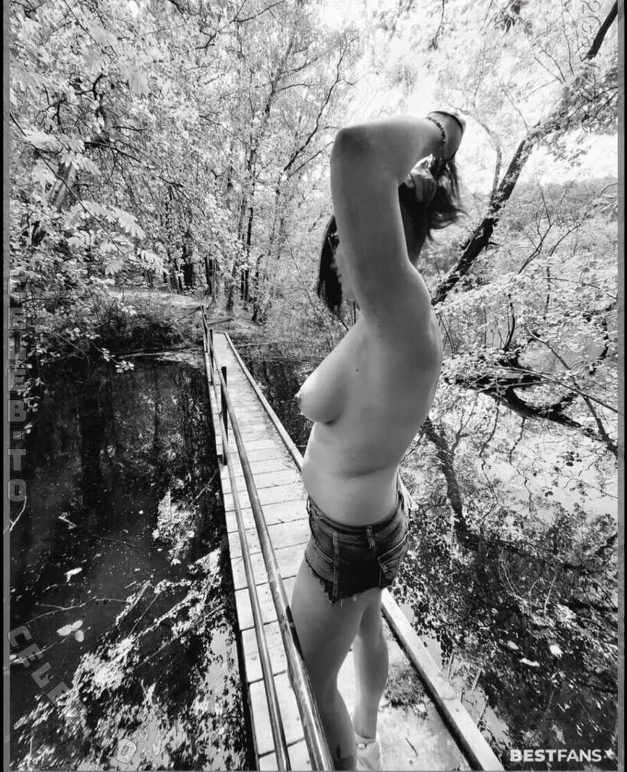 Jayjay_1903 nude photo 1
