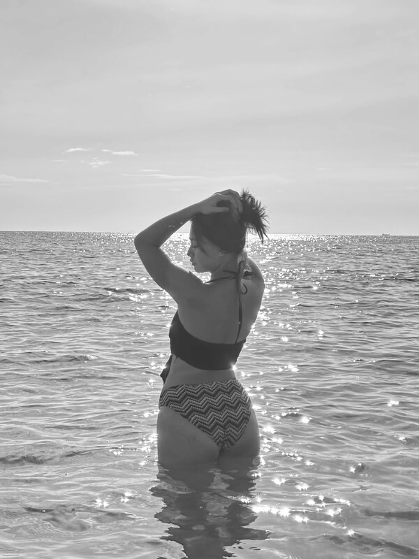 Jazmin Soliman nude photo 6