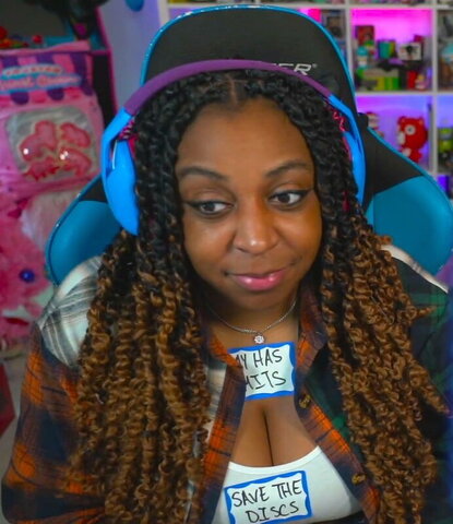JazzyGuns nude photo 3