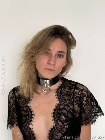 jazzyssecretworld nude photo 2
