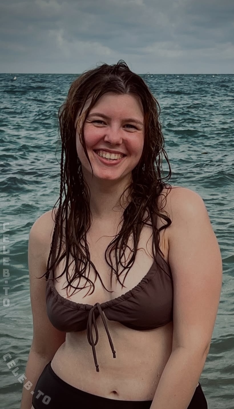 Jeanne.Zeitler nude photo 1