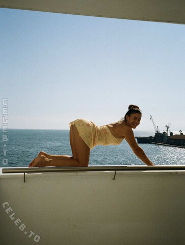 Jeannie-Naomi Wagner nude photo 4