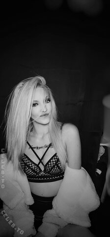 Jeany1007 nude photo 1
