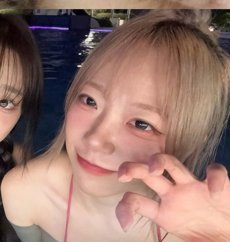 Jeewon nude photo 2