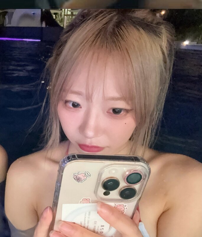 Jeewon nude photo 10