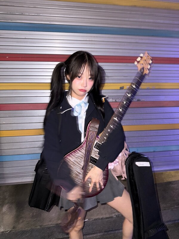 Jeewon nude photo 8