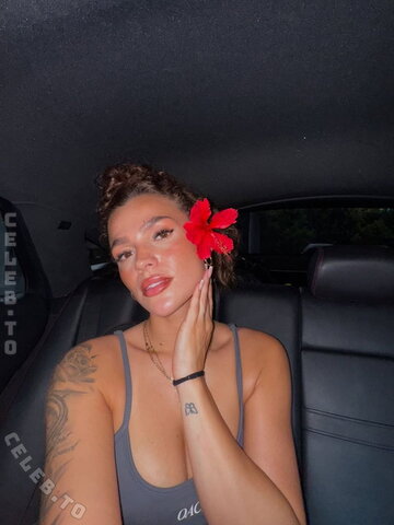 Jeje Lopes nude photo 22
