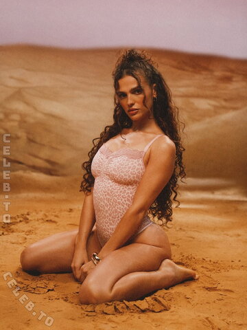 Jeje Lopes nude photo 23