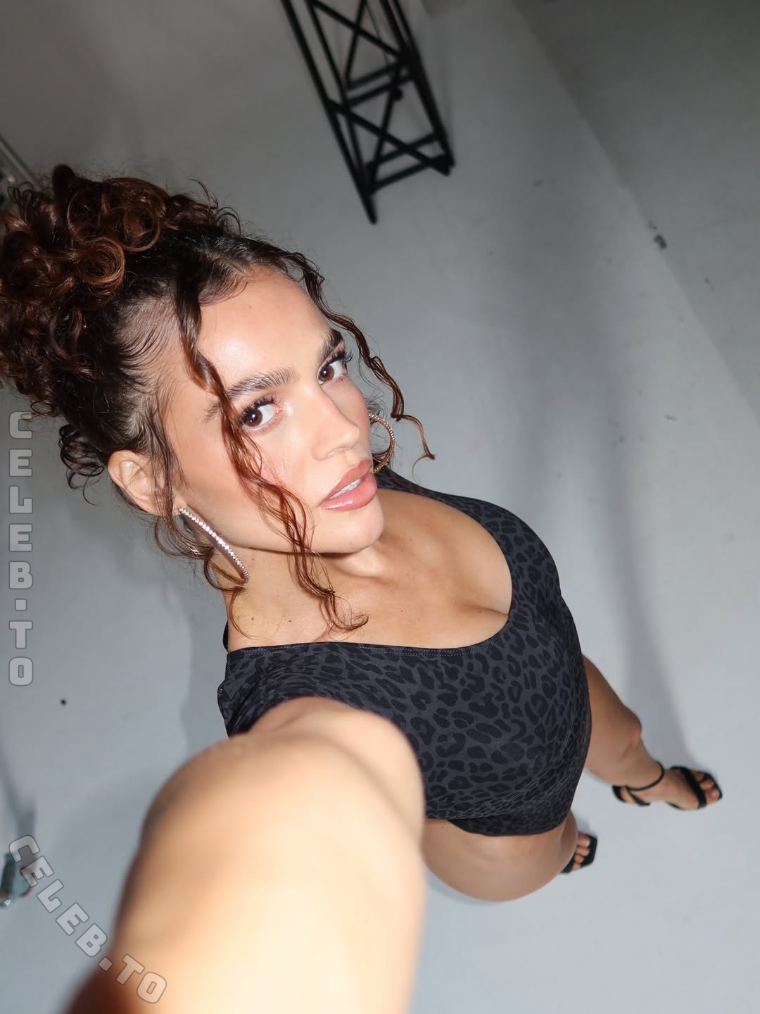 Jeje Lopes nude photo 1