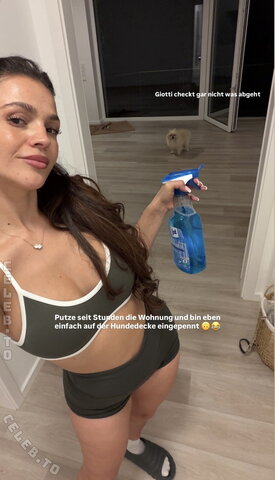 Jeje Lopes – Sexy cleaning lady 💦🍒♥️💦