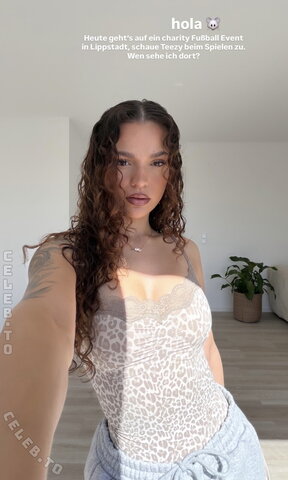 Jeje Lopes Fresh (2 photos)