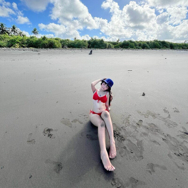 Jekanne nude photo 8