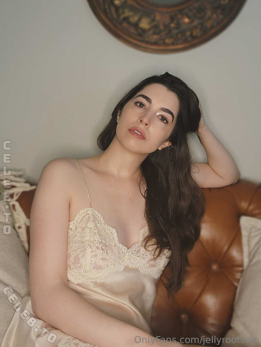Jellyroots nude photo 10