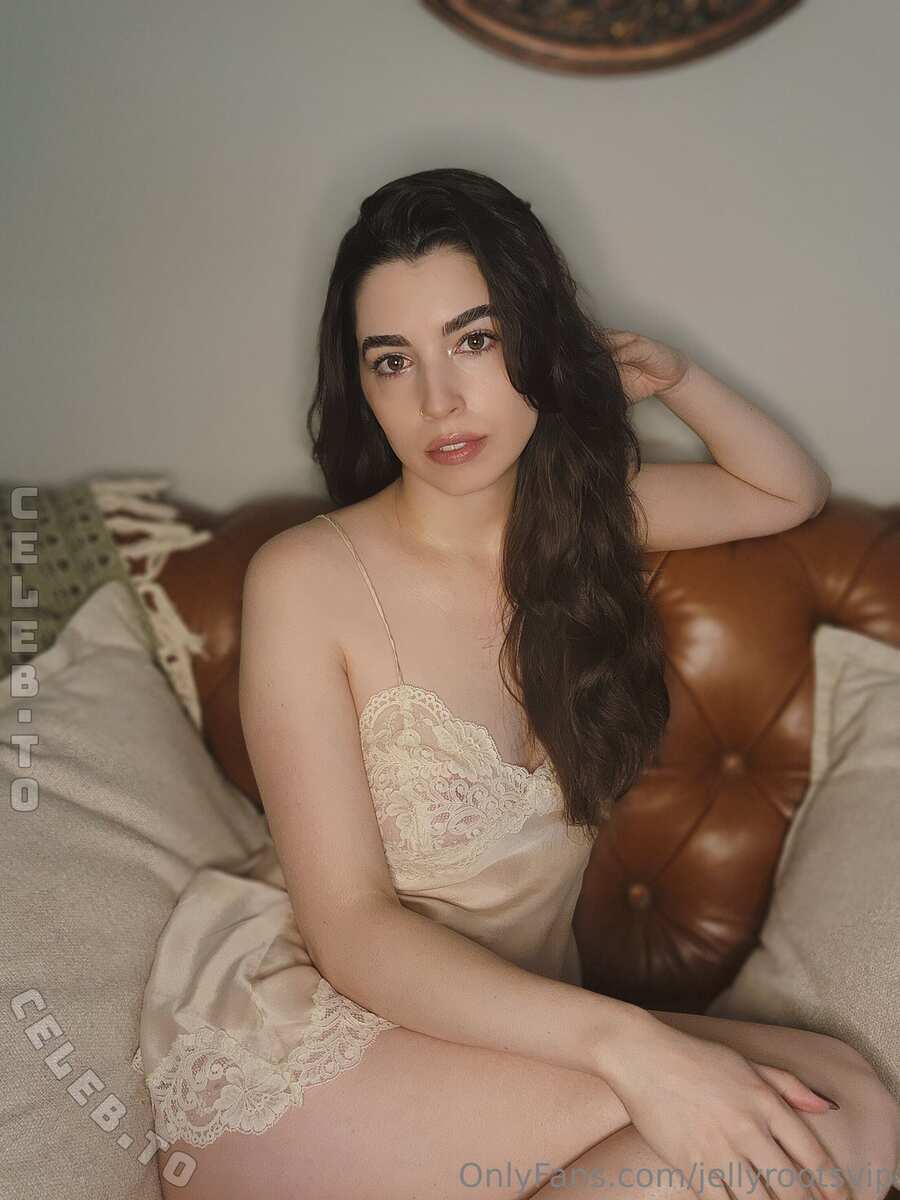 Jellyroots nude photo 11