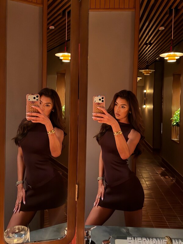 Jenn Lee nude photo 2