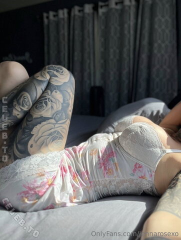 jennarosexo nude photo 6