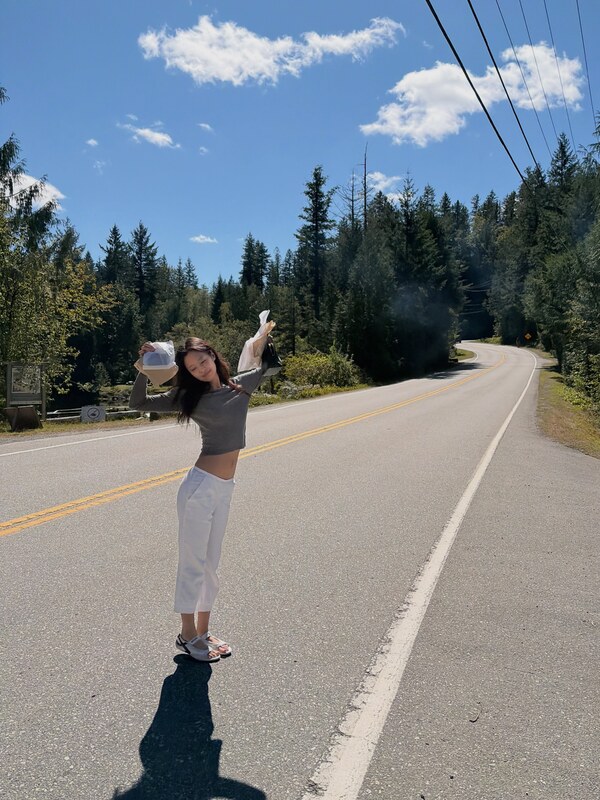 Jennie nude photo 2