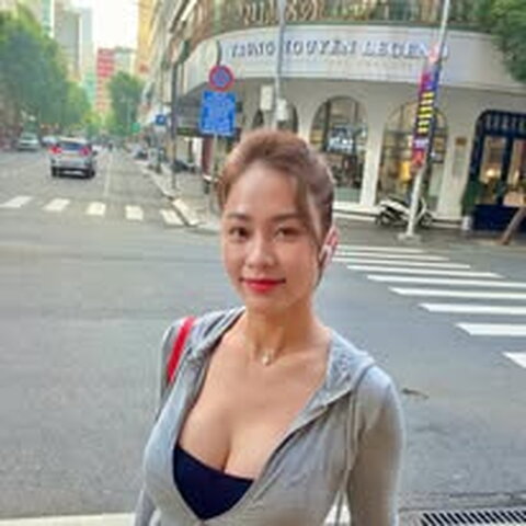 Jenniewithane asian big tit nude photo 4