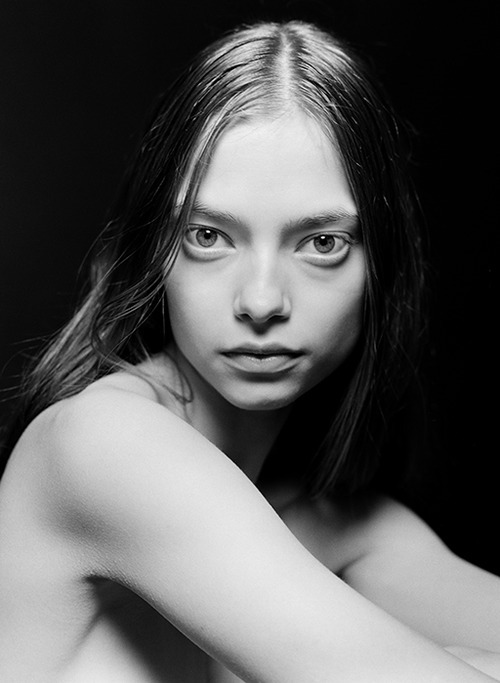 Jennifer Anne Sullins nude photo 2