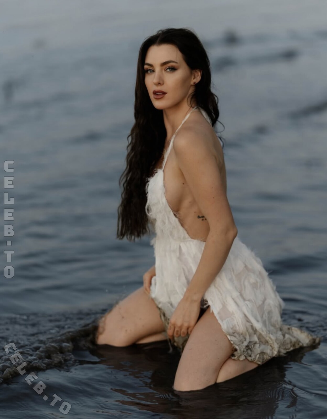 Jennifer Degenhart nude photo 2