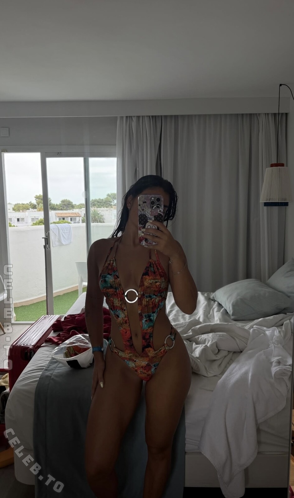 Jennifer Iglesias nude photo 1