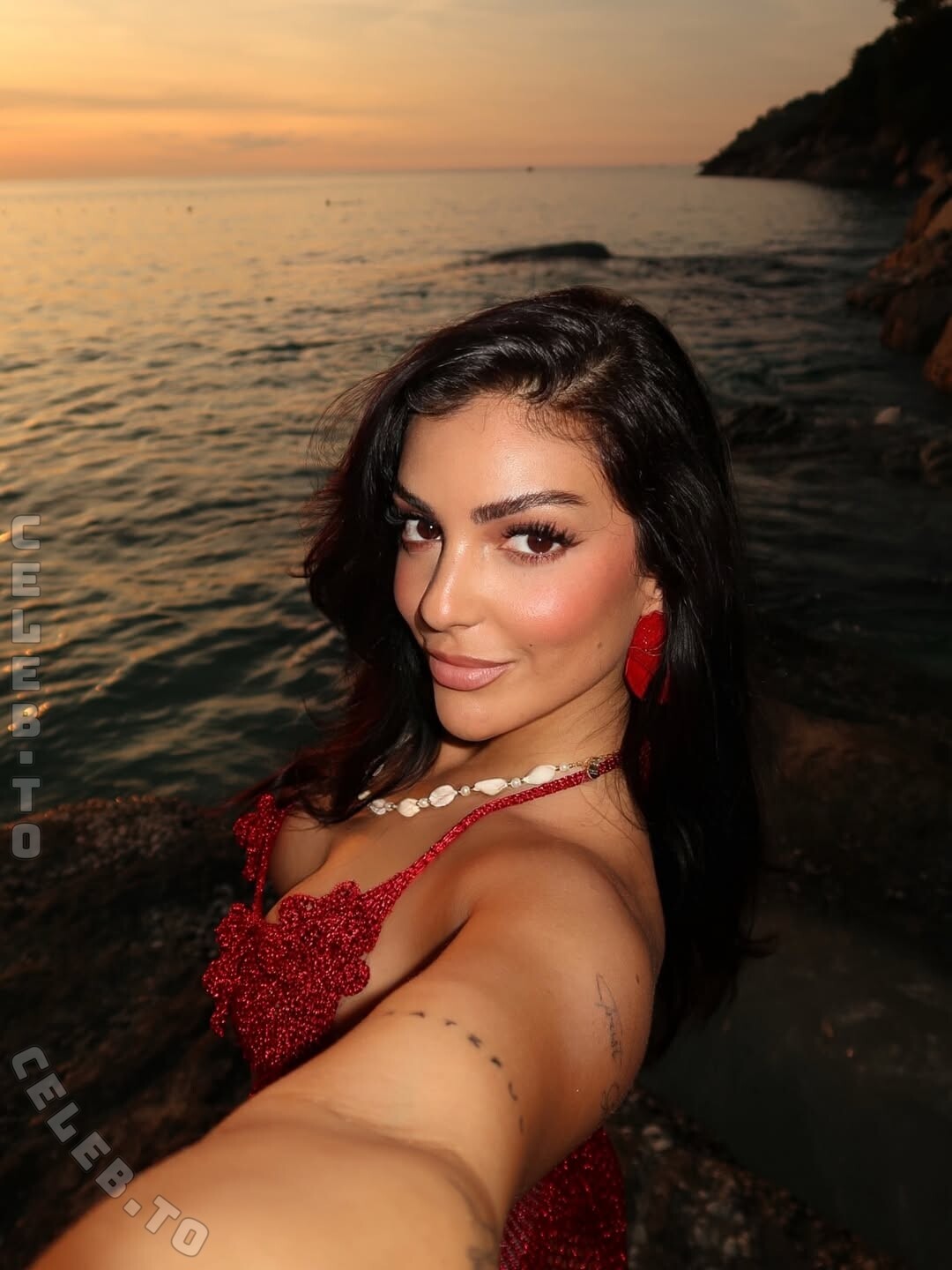 Jennifer Iglesias nude photo 3