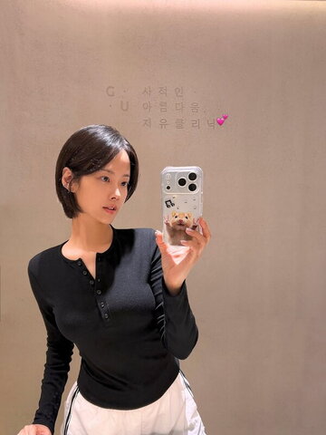 Jennifer Kim nude photo 10