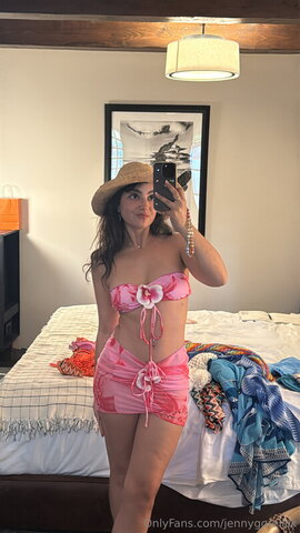 Jenny Gorelick nude photo 21