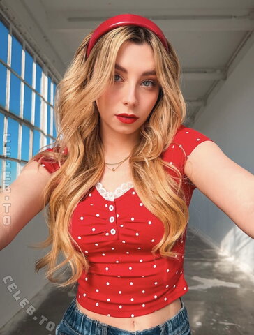 JenNyan photo 1
