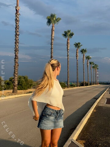 Jenny.stnr nude photo 1