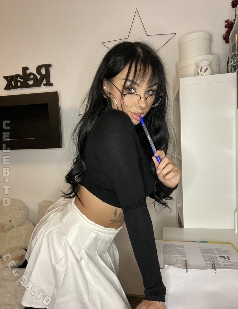 Jenxflacko nude photo 1