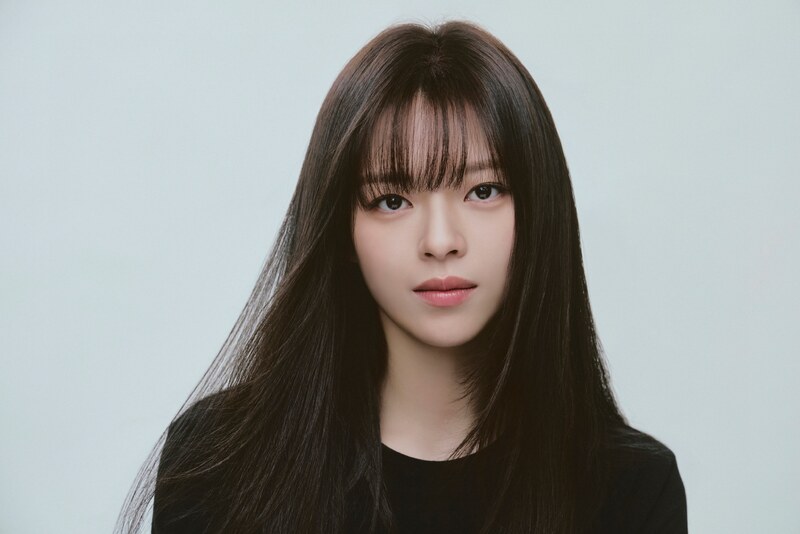 Jeongyeon nude photo 1