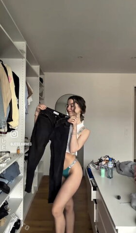Jesina Amweg nude photo 23