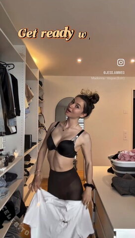 Jesina Amweg nude photo 9