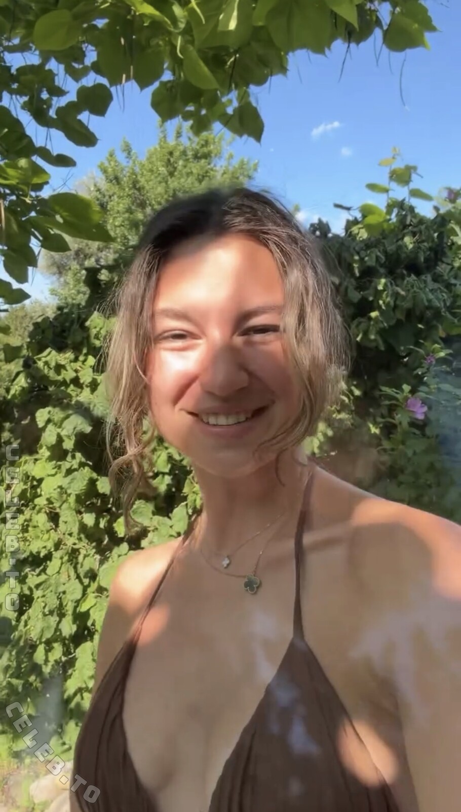 Jesina Amweg nude photo 1