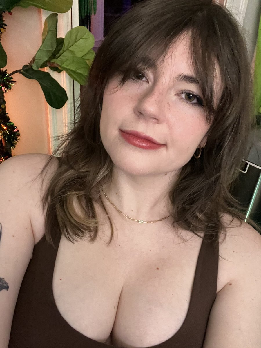 JessCapricorn nude photo 9