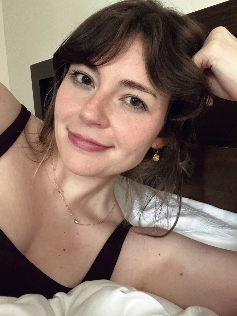 JessCapricorn nude photo 11