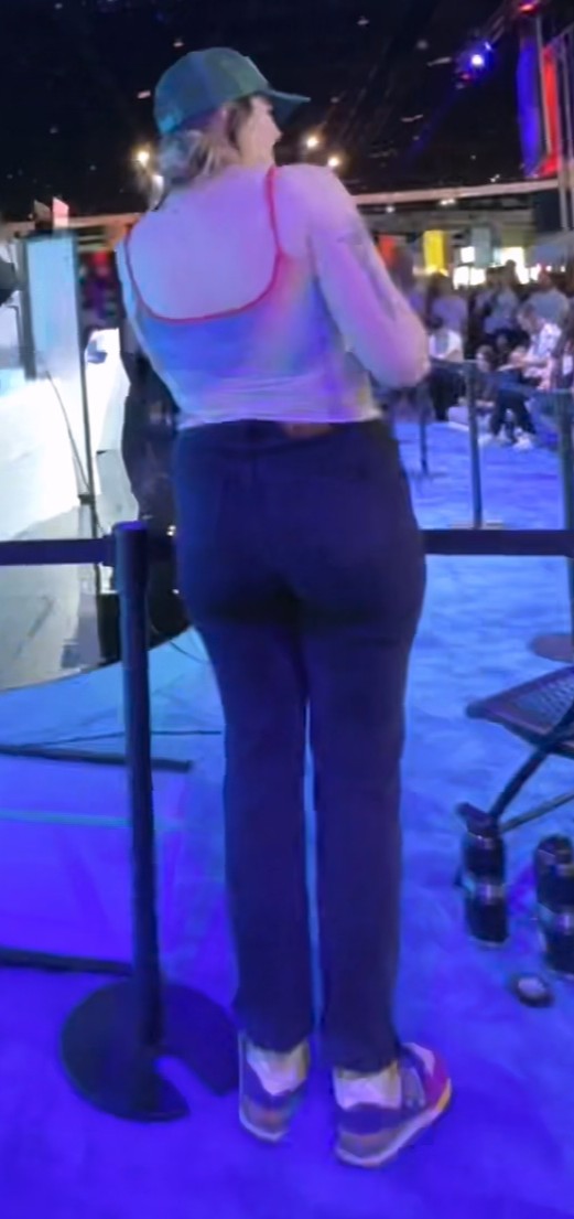 JessCapricorn nude photo 5