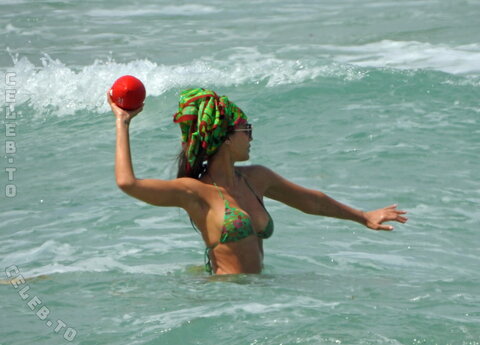 Jessica Alba nude photo 12