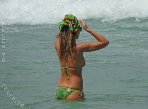 Jessica Alba nude photo 8