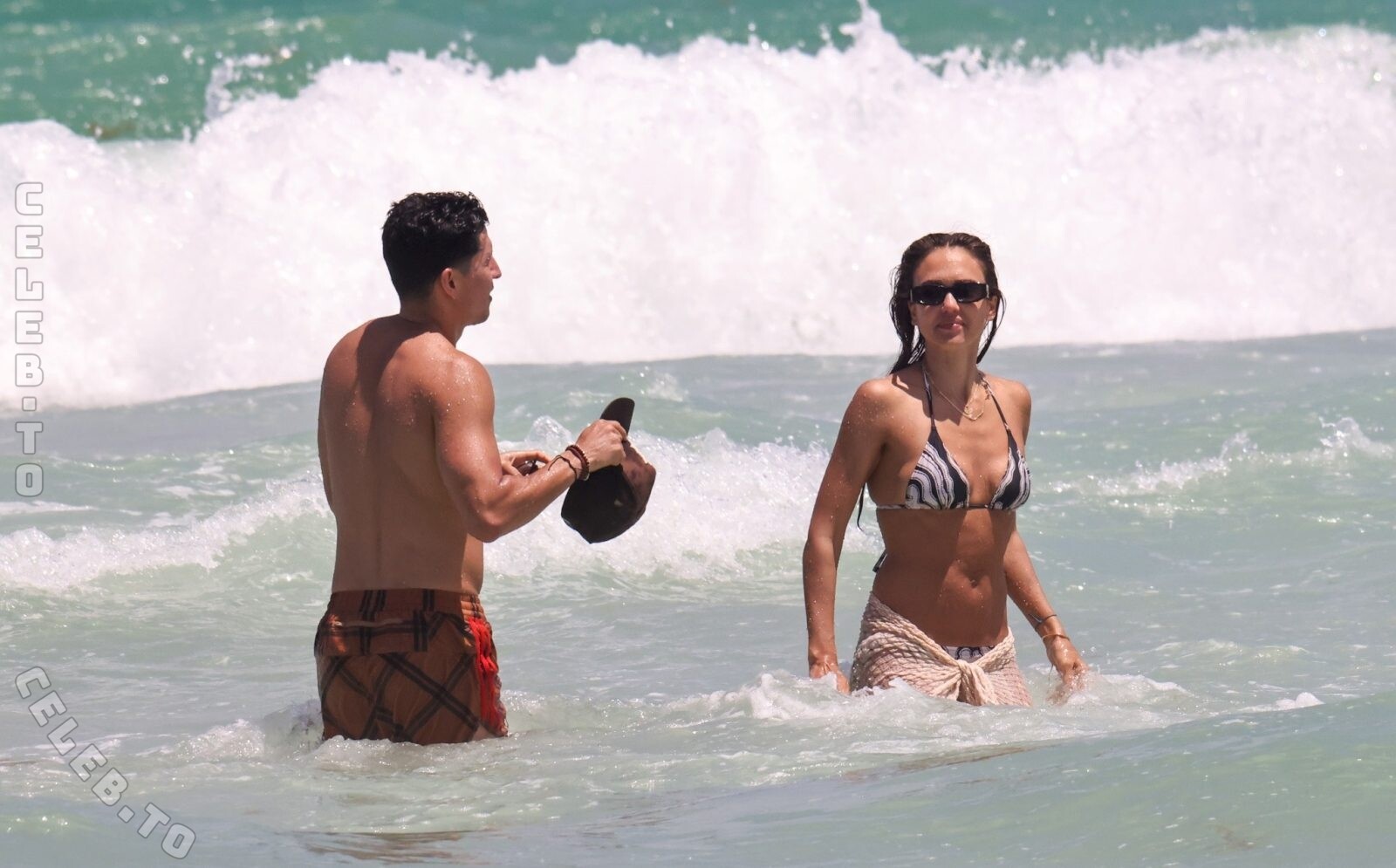 Jessica Alba nude photo 9