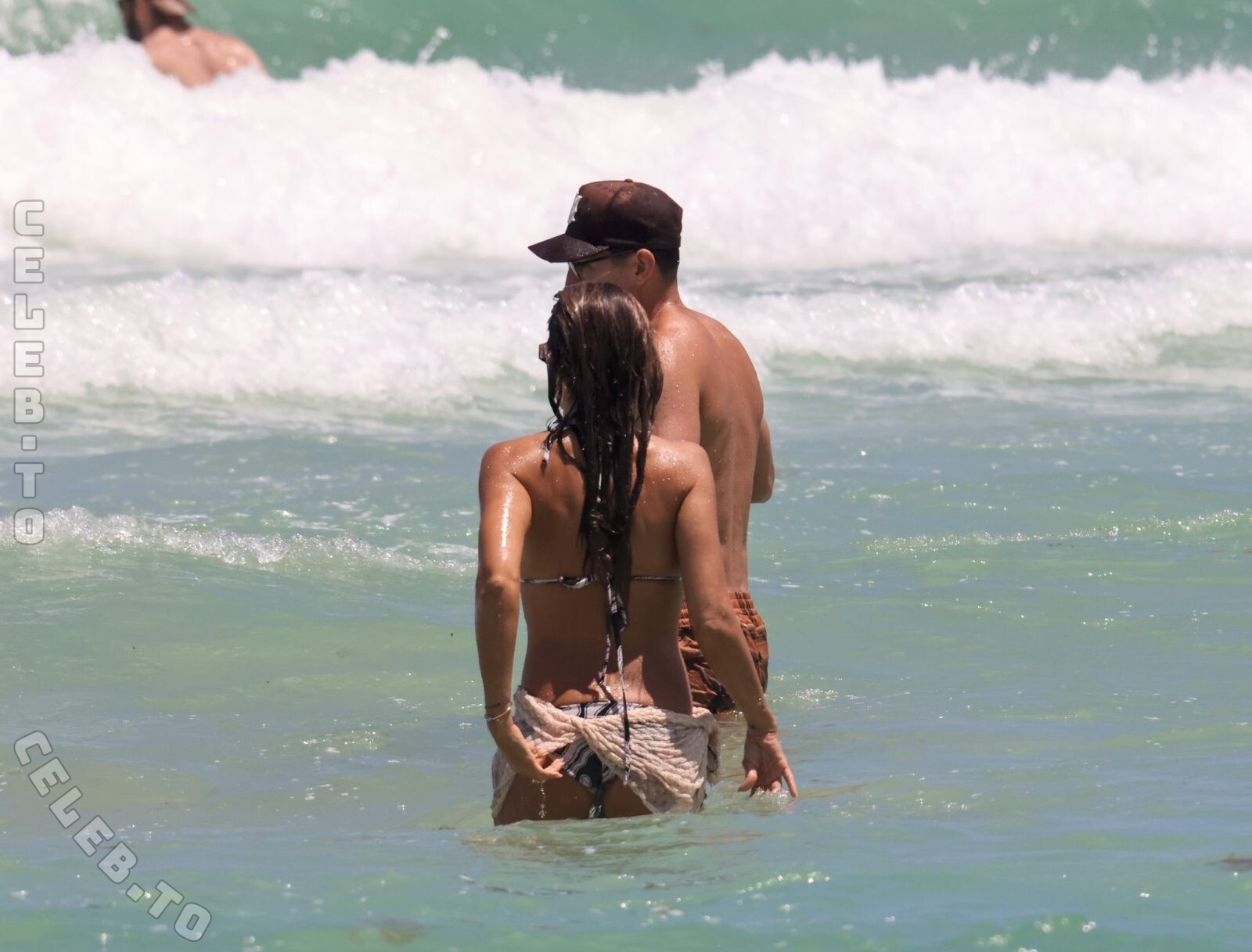 Jessica Alba nude photo 21