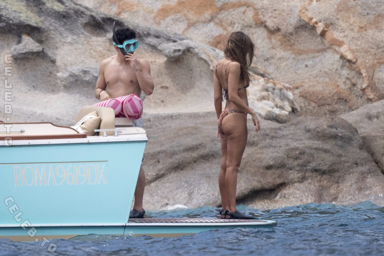 Jessica Alba nude photo 5