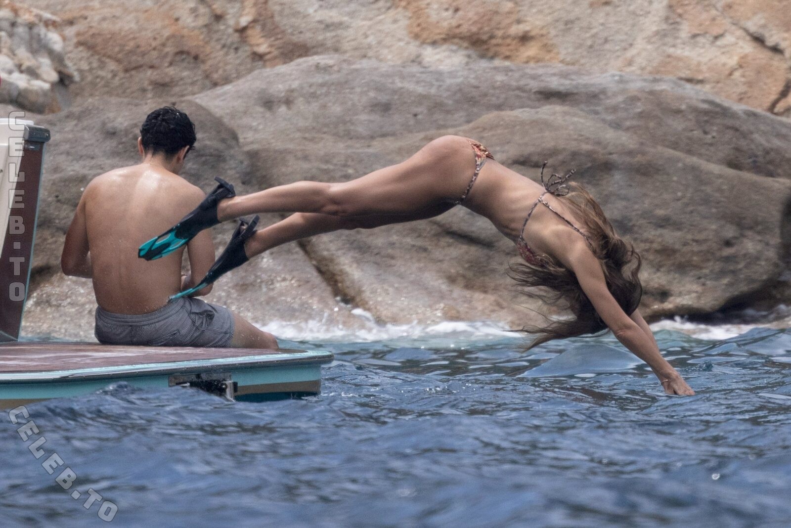 Jessica Alba nude photo 7