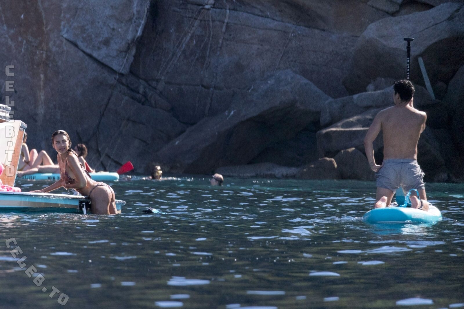 Jessica Alba nude photo 19